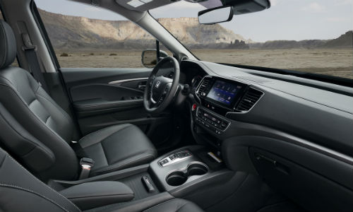 Interior view of 2021 Honda Ridgeline