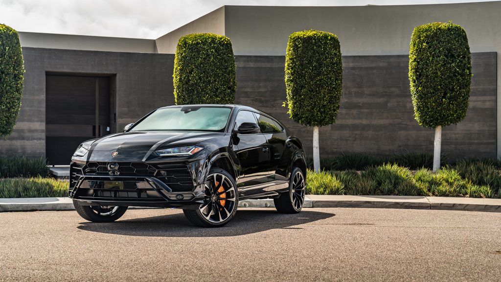 Get A Splash Of Neon With The Lamborghini Urus Graphite Capsule