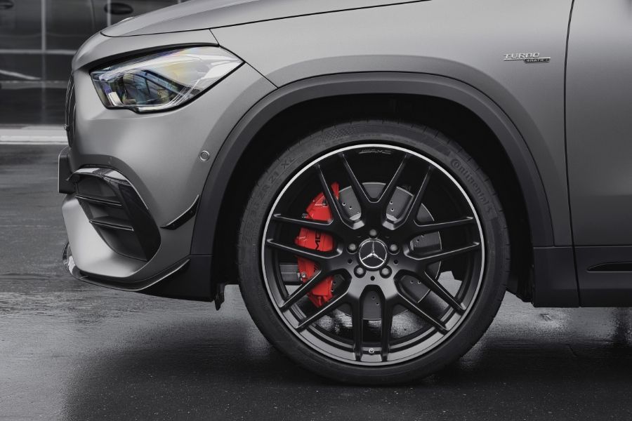 Introducing The 21 Mercedes Amg Gla 45 Silver Star Motors